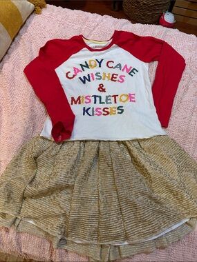 Peek Gold Glitter Pleated Skirt with Cream Lining
